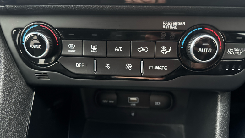 Kia Niro 1.6 GDi Hybrid 3 5dr DCT Hybrid Estate